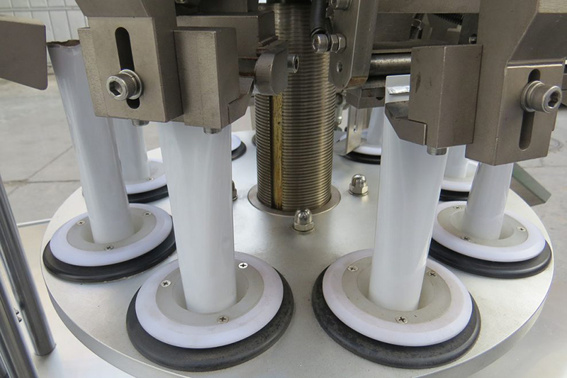 VK-TFS-009A Macchina automatica per il riempimento e la crimpatura di tubi metallici